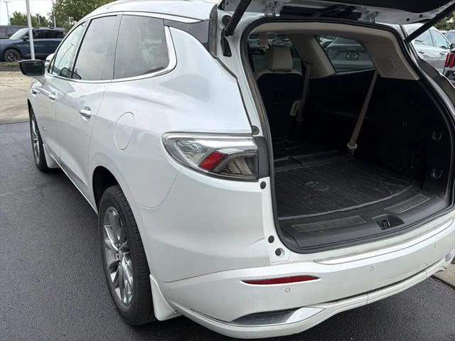 2022 Buick Enclave AWD Avenir