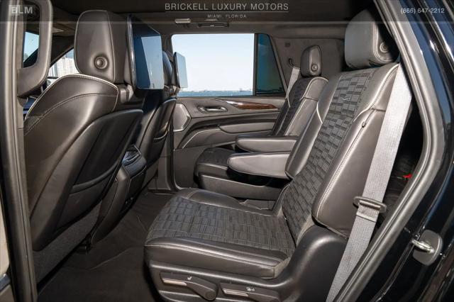 2021 Cadillac Escalade Sport Platinum