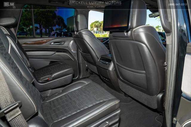 2021 Cadillac Escalade Sport Platinum