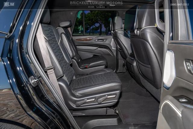 2021 Cadillac Escalade Sport Platinum