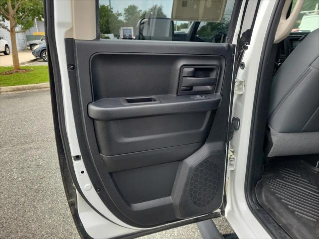 2018 Ram 1500 Express Quad Cab 4x2 64 Box