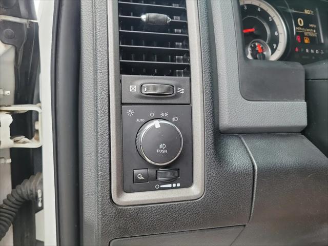 2018 Ram 1500 Express Quad Cab 4x2 64 Box