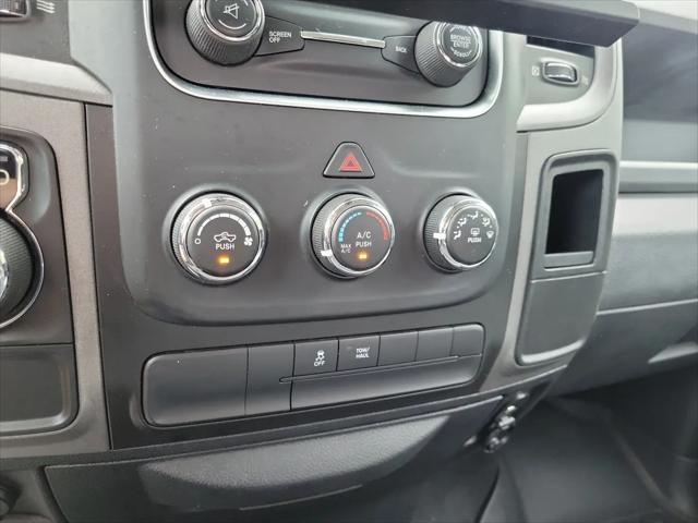 2018 Ram 1500 Express Quad Cab 4x2 64 Box