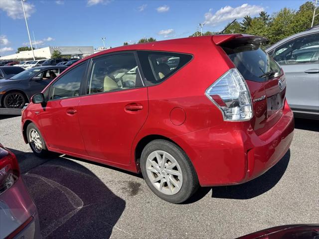 2013 Toyota Prius v Three