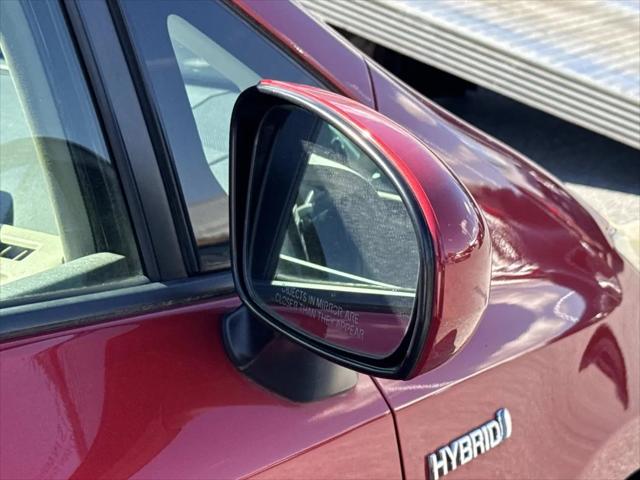 2013 Toyota Prius v Three