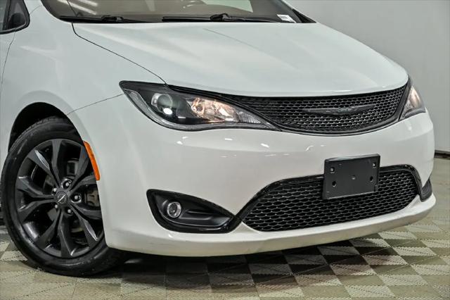 2020 Chrysler Pacifica Touring L Plus