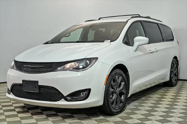 2020 Chrysler Pacifica Touring L Plus
