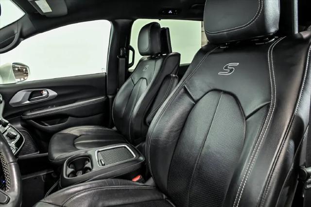2020 Chrysler Pacifica Touring L Plus