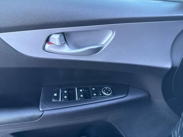 2023 Kia Forte LX