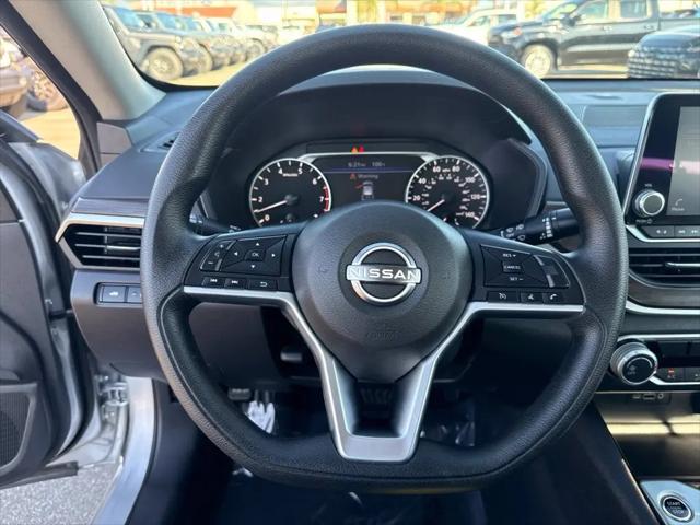 2024 Nissan Altima SV FWD