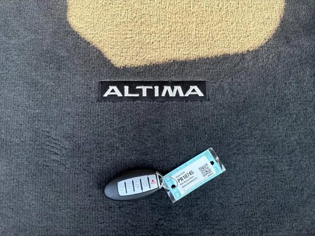 2024 Nissan Altima SV FWD