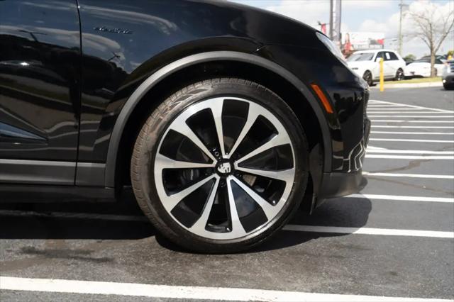 2025 Porsche Macan Electric 4