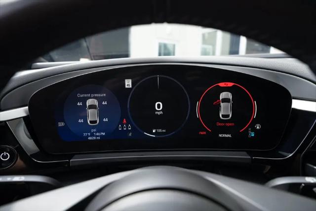 2025 Porsche Macan Electric 4