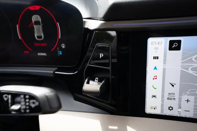 2025 Porsche Macan Electric 4
