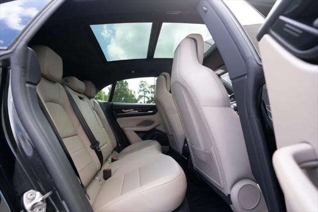 2025 Porsche Macan Electric 4