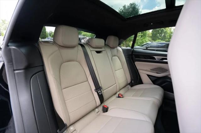 2025 Porsche Macan Electric 4