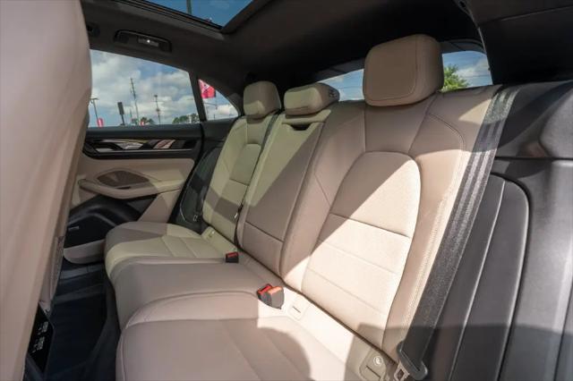 2025 Porsche Macan Electric 4