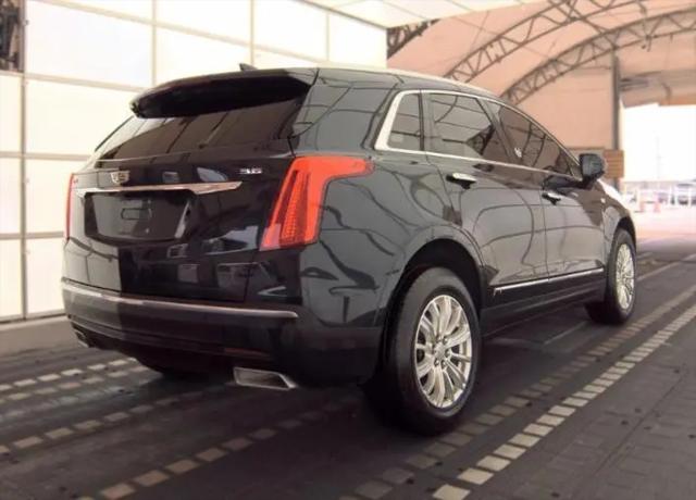2017 Cadillac XT5 Standard