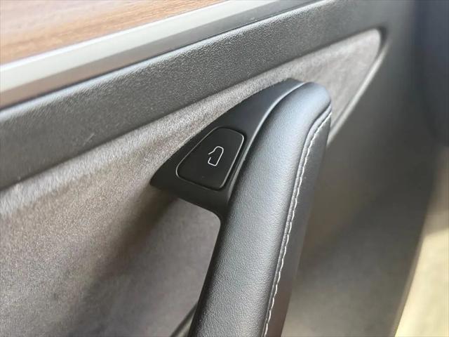 2022 Tesla Model 3 Long Range Dual Motor All-Wheel Drive