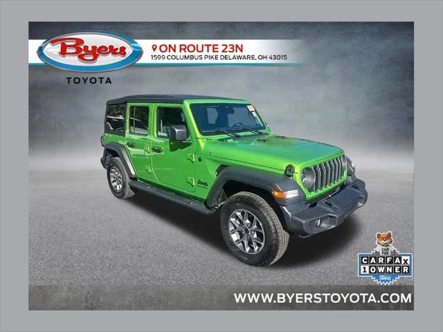 2025 Jeep Wrangler 4-Door Summit 4x4 for sale in Delaware, OH