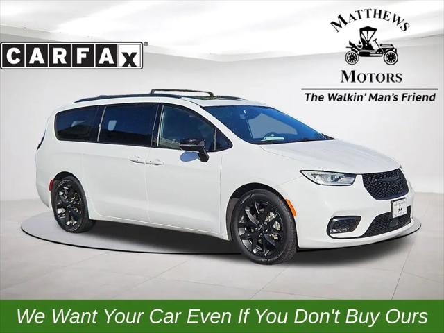 2025 Chrysler Pacifica Limited for sale in Wilmington, NC