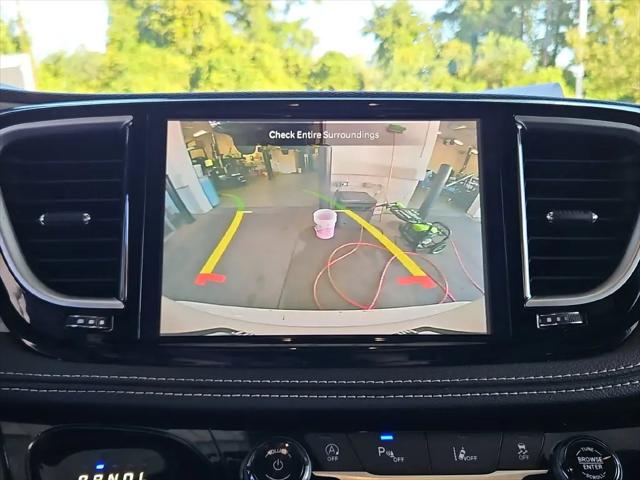 2025 Chrysler Pacifica Limited