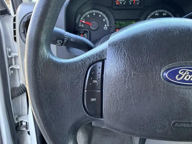 2012 Ford E-350 Super Duty XL