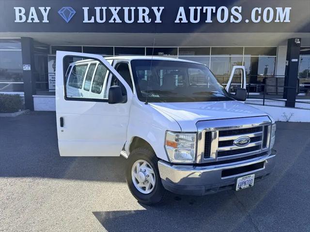2012 Ford E-350 Super Duty XL