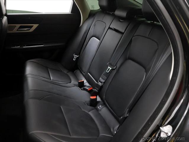 2017 Jaguar XF 35t Premium