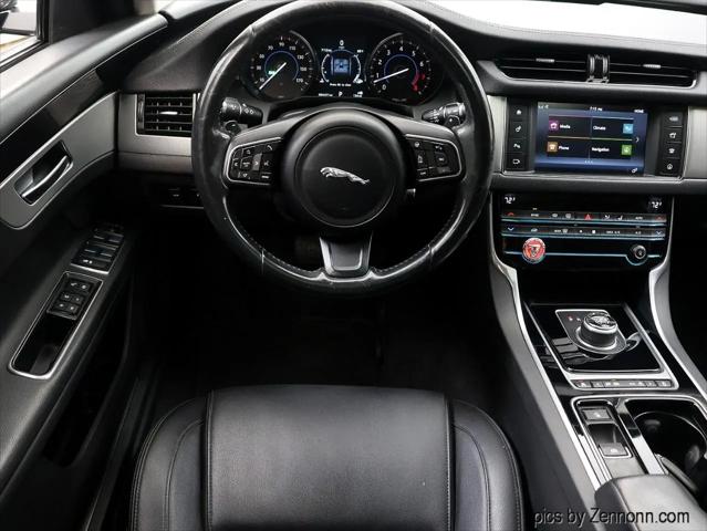 2017 Jaguar XF 35t Premium
