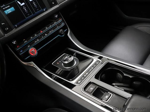 2017 Jaguar XF 35t Premium