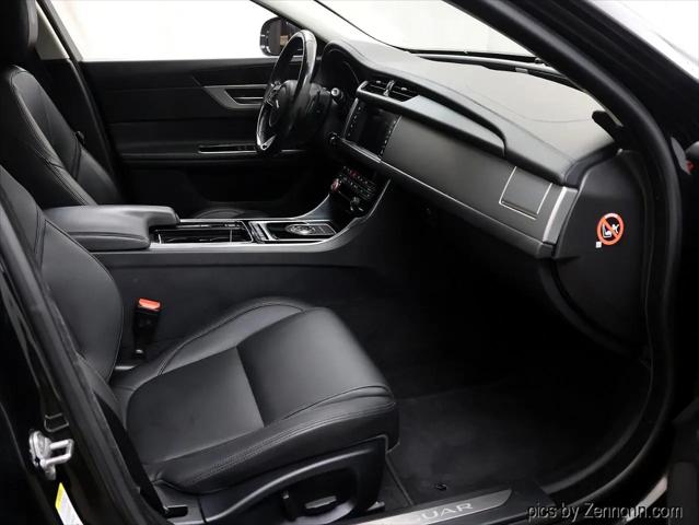2017 Jaguar XF 35t Premium