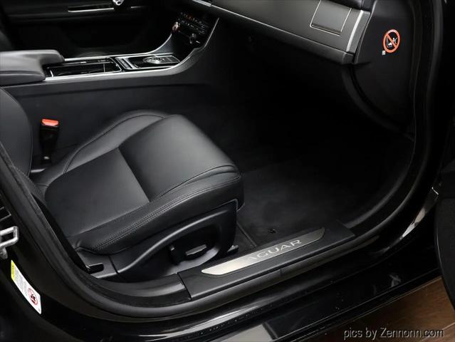 2017 Jaguar XF 35t Premium