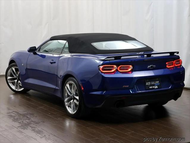 2020 Chevrolet Camaro RWD Convertible 1LT