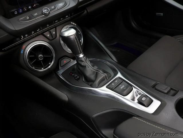 2020 Chevrolet Camaro RWD Convertible 1LT
