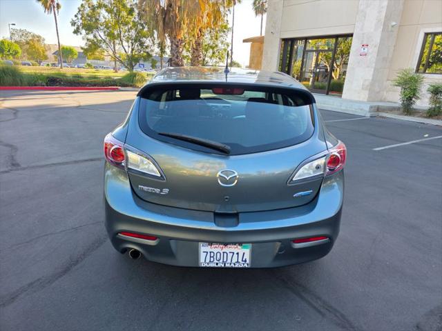 2013 Mazda Mazda3 i Touring