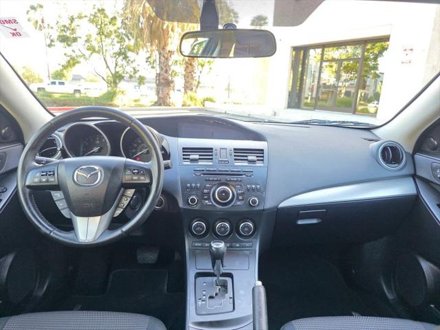 2013 Mazda Mazda3 i Touring