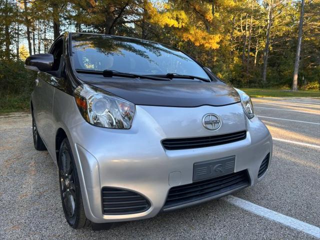 2014 Scion iQ 10 Series for sale in Wadsworth, IL