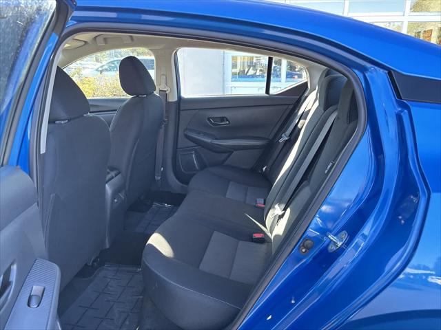 2024 Nissan Sentra SV Xtronic CVT