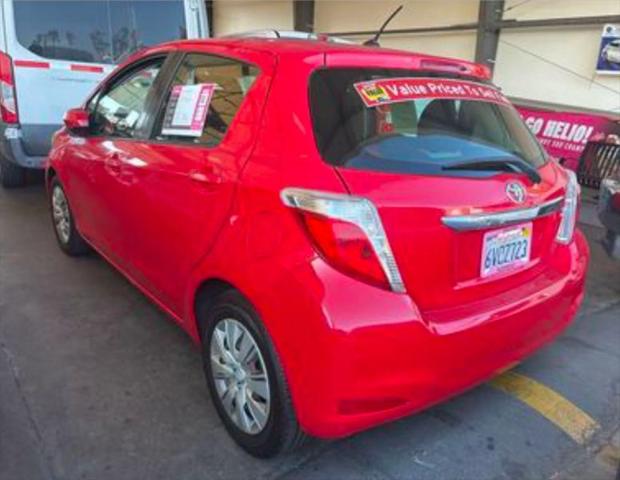 2012 Toyota Yaris L