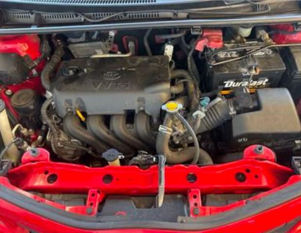 2012 Toyota Yaris L