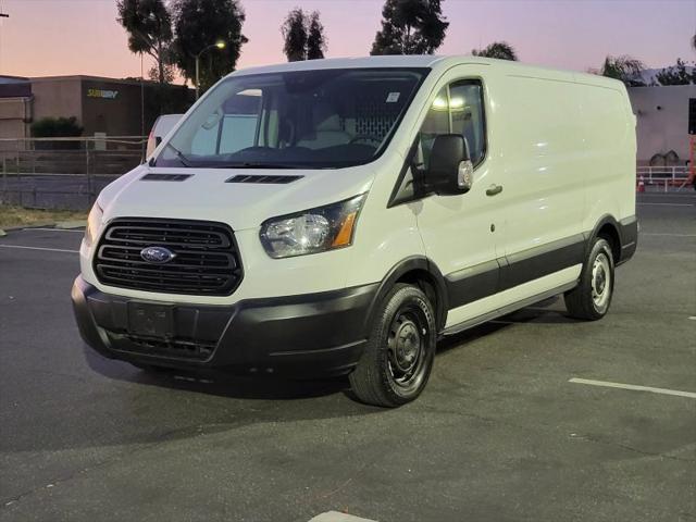 2019 Ford Transit w/60/40 Side Door w/RWB