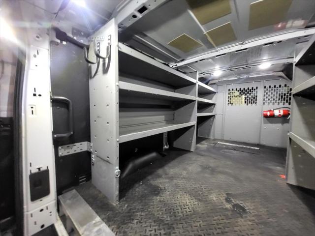 2019 Ford Transit w/60/40 Side Door w/RWB