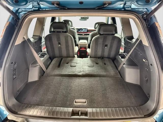 2024 Kia EV9 Land