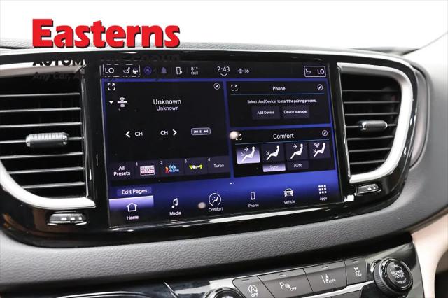 2023 Chrysler Pacifica Touring L