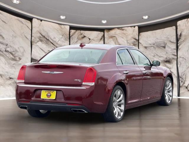 2017 Chrysler 300 300C