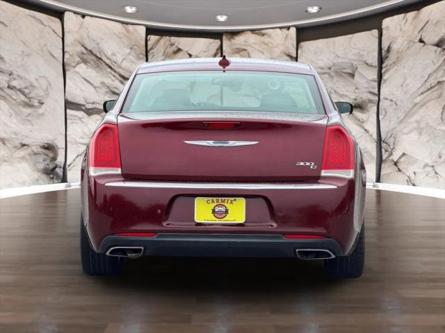 2017 Chrysler 300 300C
