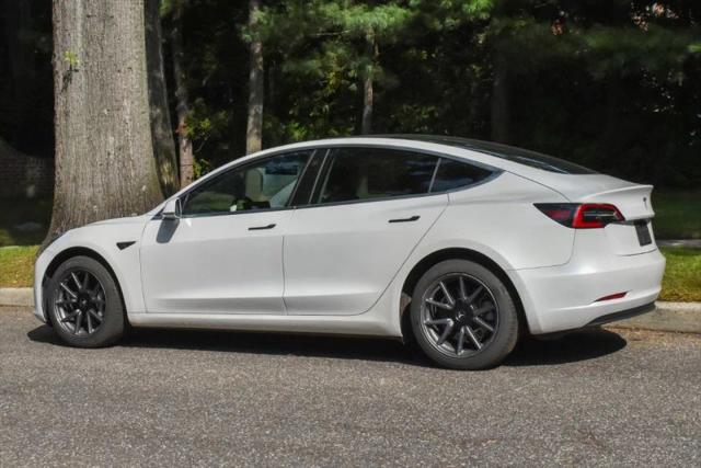 2020 Tesla Model 3 Standard Range Plus Rear-Wheel Drive