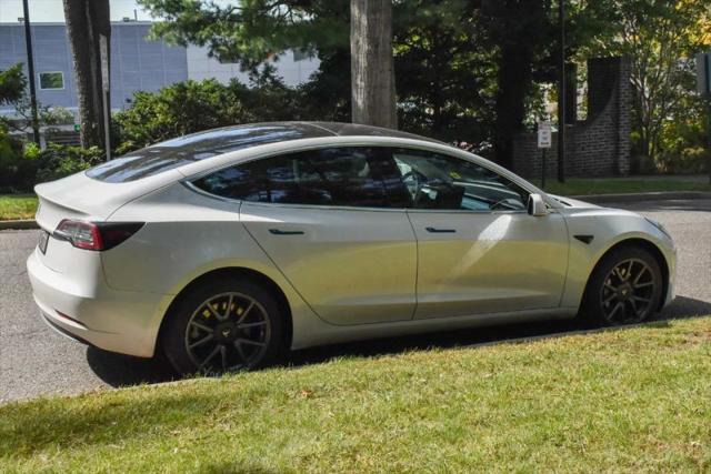 2020 Tesla Model 3 Standard Range Plus Rear-Wheel Drive