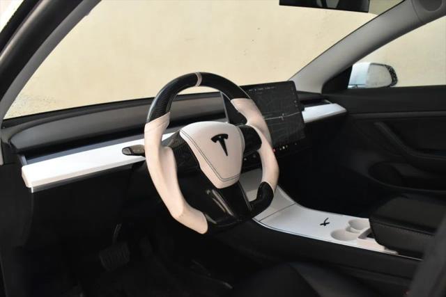 2020 Tesla Model 3 Standard Range Plus Rear-Wheel Drive